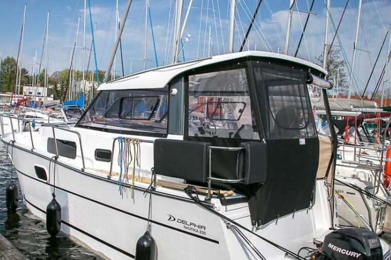 Czarter houseboatu Nautika 830