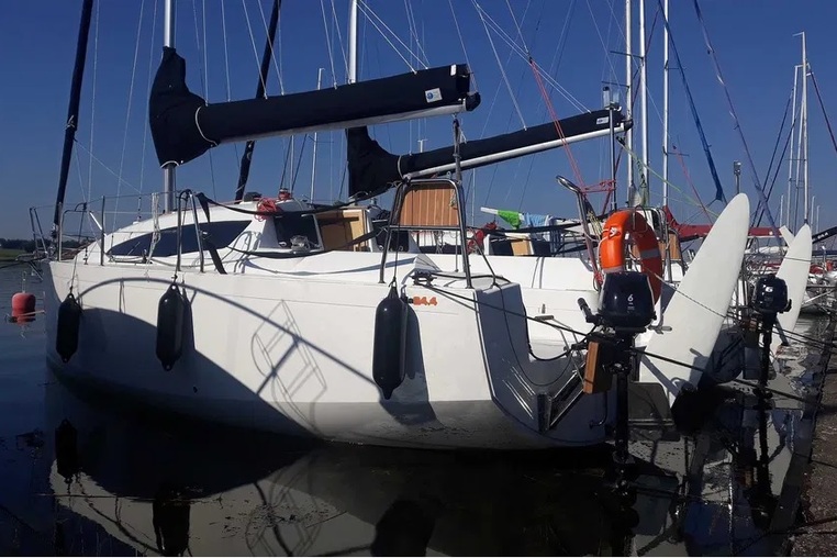 Czarter Black Sails - Antila 24.4